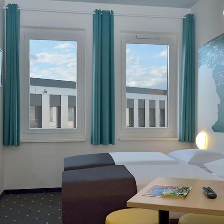 B&B Hotel Halle Halle  Bagian luar foto